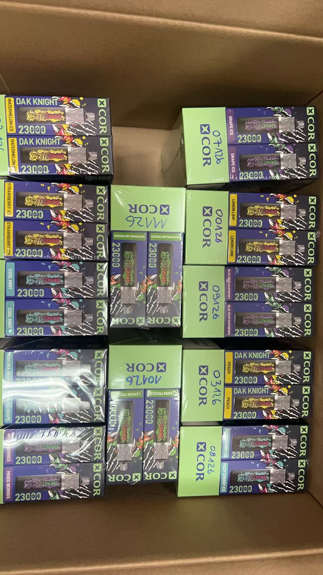 XCOR Tyrant 23000 – duże puffs i LED dla intensywnego oddechu | vapepolska